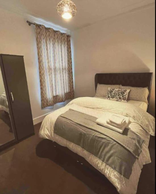 Two Bedroom Flat In 伦敦 外观 照片